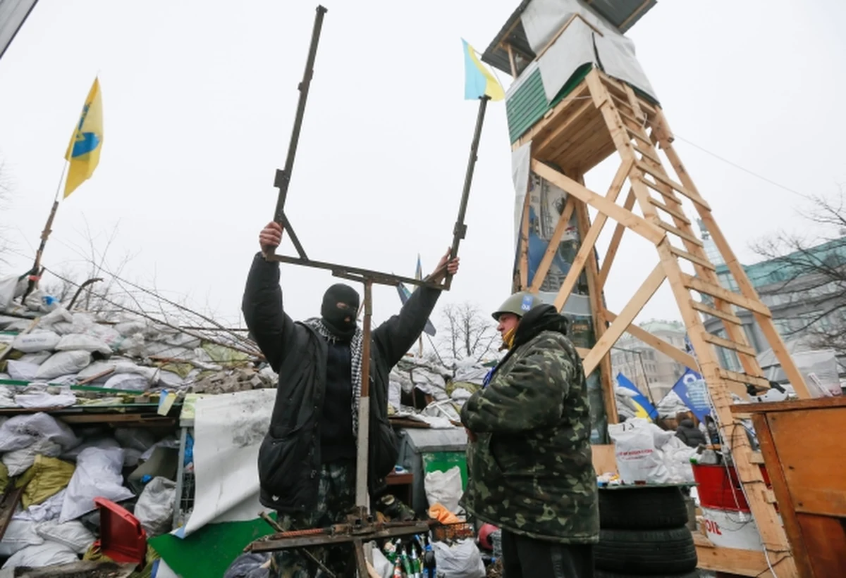 Ukraińska opozycja ogłosiła, że przystępuje do formowania alternatywnego rządu. Jego zadaniem będzie m.in. doprowadzenie do podpisania umowy stowarzyszeniowej z Unią Europejską oraz uwolnienie więźniów politycznych z Julią Tymoszenko na czele. 