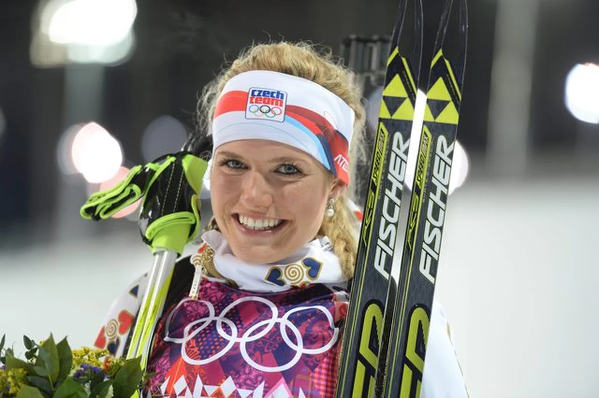 Mama srebrnej medalistki w biegu biathlonowym ze startu wspólnego na 12,5 km Czeszki Gabrieli Soukalovej uczci sukces córki upieczeniem ciasta - strudla. 30 lat temu w Sarajewie Gabriela Soukalova seniorka zdobyła wicemistrzostwo w czechosłowackiej sztafecie.