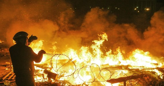 ​Dzisiaj wcześnie rano w szpitalu w Kijowie zmarł Wiaczesław Weremij, dziennikarz gazety "Wiesti". Wczoraj późno w nocy został brutalnie zaatakowany przez zamaskowanych mężczyzn, postrzelono go w klatkę piersiową. Lekarze przez kilka godzin walczyli o jego życie, zmarł na stole operacyjnym - informuje vesti.ua.