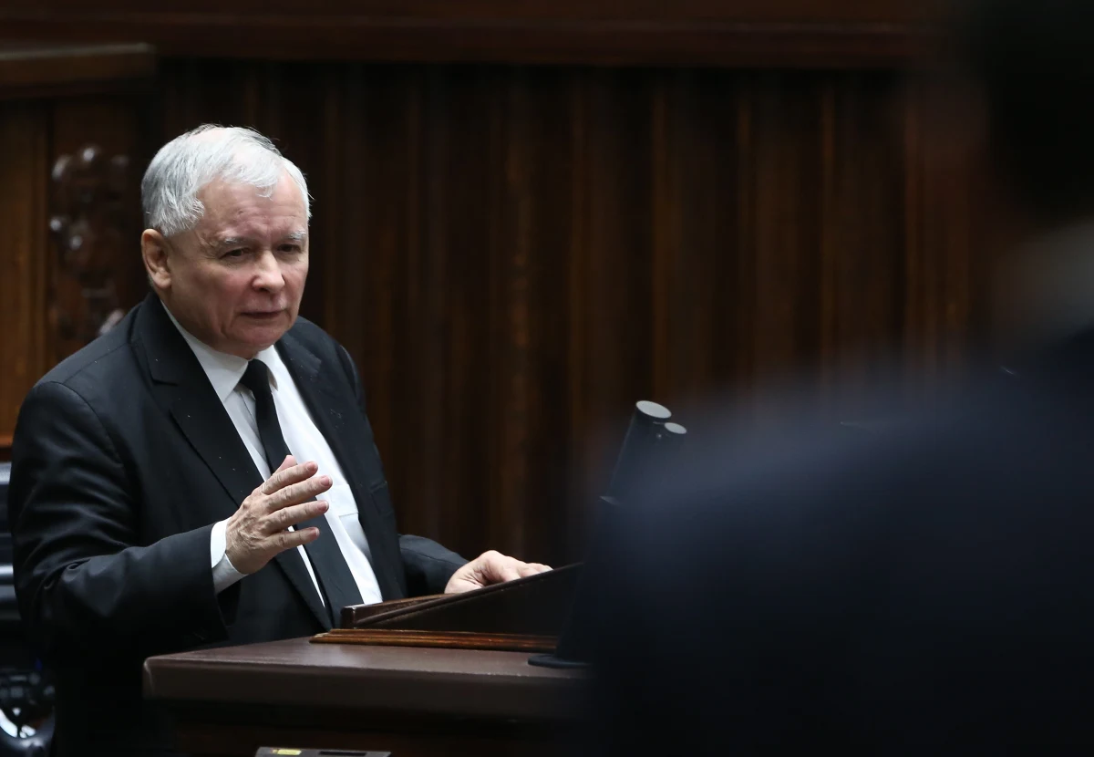 29 proc. osób, które zamierzają wziąć udział w majowych wyborach do Parlamentu Europejskiego, deklaruje, że odda głos na PiS. Na PO zamierza głosować 19 proc. Preferencje partyjne w eurowyborach zbadał w lutym TNS Polska.