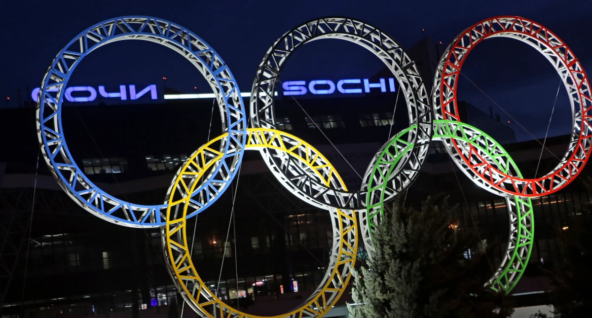 Oslo i Ałma-Ata zdaniem Associated Press mają największe szanse na organizację zimowych igrzysk w 2022 roku. Mniejsze amerykańska agencja daje Krakowowi, wskazując na potencjalnie duże problemy logistyczne. Kandydują także Pekin i Lwów.