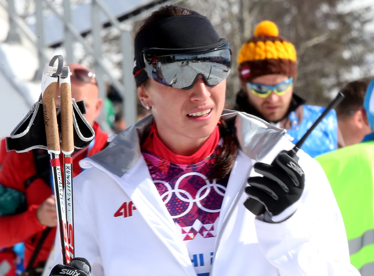 Justyna Kowalczyk zeszła z trasy biegu narciarskiego na 30 km techniką dowolną w igrzyskach olimpijskich w Soczi. Polka zrezygnowała z rywalizacji po ok. 13 km. Zwyciężyła Norweżka Marit Bjoergen. O 2,6 s wyprzedziła rodaczkę Therese Johaug.