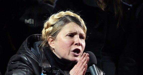 Uwolniona z więzienia była ukraińska premier Julia Tymoszenko po przyjeździe do Kijowa oświadczyła, że winni śmierci cywilów w jej kraju muszą zostać ukarani. Wyraziła nadzieję, że Ukraina stanie się niebawem członkiem UE.
