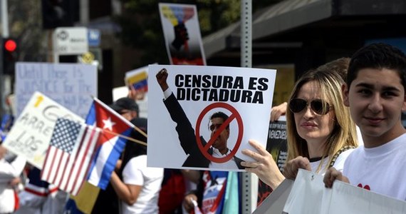 Setki tysięcy mieszkańców Wenezueli wzięły udział w sobotnich marszach pokoju z powodu targających krajem od 10 dni niepokojów. Uczestniczą w nich zarówno przeciwnicy, jak i zwolennicy władz.