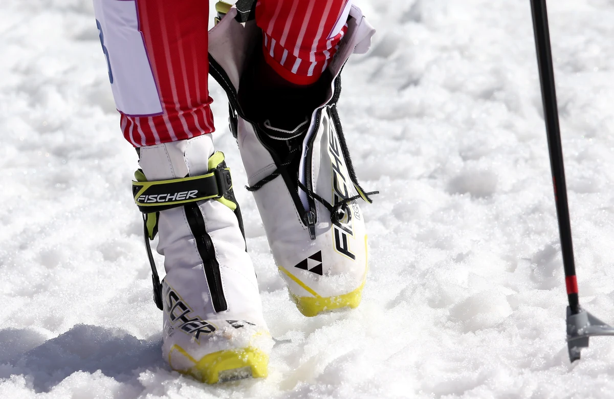 Za kilka dni w Krakowie badania przejdzie Justyna Kowalczyk. Po tomografii komputerowej stopy lekarze mają podjąć decyzję w sprawie dalszej kuracji biegaczki. Wczoraj Justyna Kowalczyk zeszła z trasy biegu na 30 km techniką dowolną.