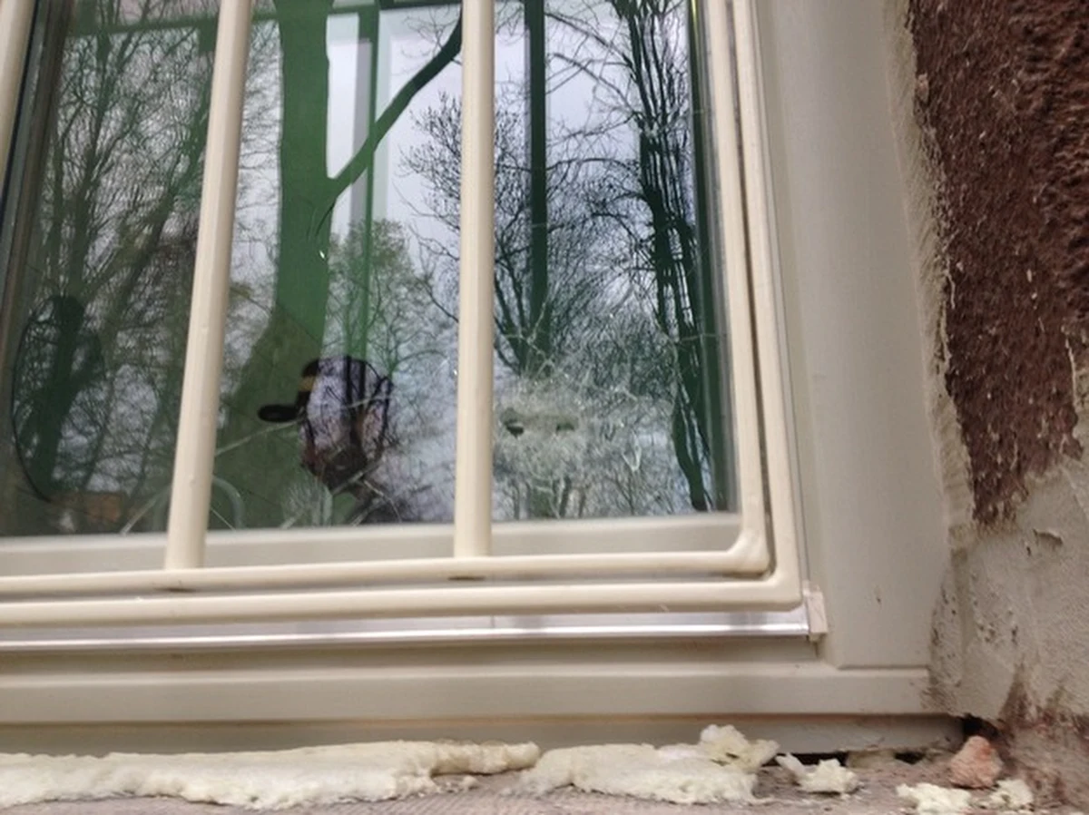 Do czerwca krakowska prokuratura przedłużyła śledztwo ws. usiłowania zabójstwa pacjenta ze szpitala im. Babińskiego w Krakowie. Do mężczyzny oddano z zewnątrz budynku dwa strzały. 