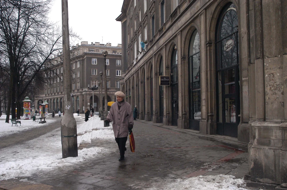 Nowej Hucie poświęcona będzie tegoroczna edycja Grolsch ArtBoom Festival w Krakowie. Impreza jest prezentacją prac artystów, którzy tworzą w przestrzeni miejskiej. Tym razem "bohaterką", a zarazem miejscem działań artystycznych, będzie właśnie Nowa Huta. Jak ogłosili organizatorzy, startujący w konkursie Fresh Zone debiutujący artyści zmierzą się z tematem "Nowa Huta: Redefinicja". Festiwal odbędzie się w dniach 6-22 czerwca.