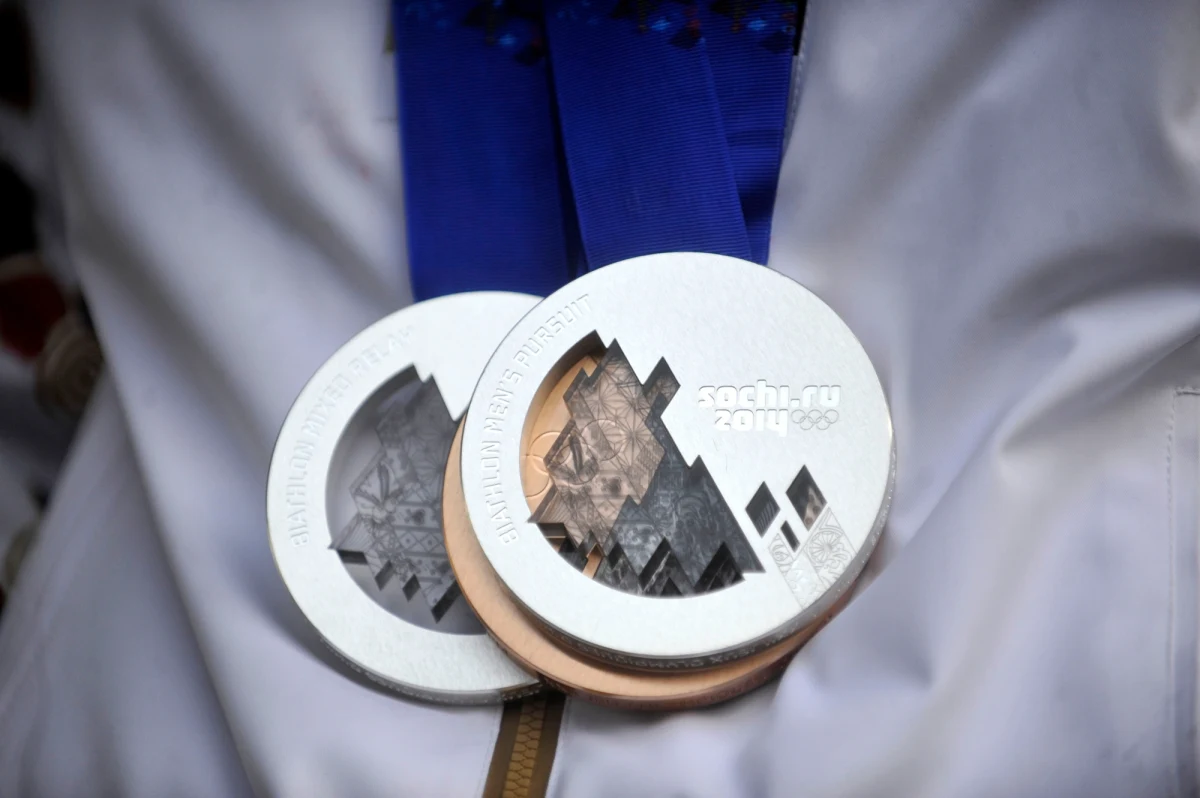 Polskim medalistom olimpijskim mogą pozazdrościć reprezentujący barwy USA czy Kanady. Tamtejsze służby skarbowe nie mają skrupułów i sięgają wybitnym sportowcom głęboko do kieszeni - pisze "Rzeczpospolita". 