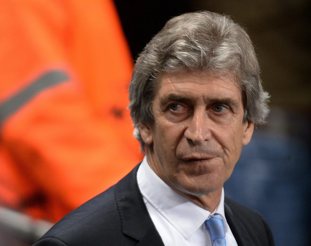 Trener Manchesteru City Manuel Pellegrini został zawieszony na trzy mecze w europejskich pucharach - poinformowała w piątek UEFA. Przy czym wykonanie kary na jedno z tych spotkań zostało odłożone na okres dwóch lat. 