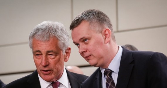 Szef Pentagonu Chuck Hagel powiedział w rozmowie z ministrem obrony Rosji Siergiejem Szojgu, że interwencja Rosji na Ukrainie zdestabilizuje sytuację w regionie i "zagrozi bezpieczeństwu Europy" - poinformował rzecznik Pentagonu admirał John Kirby. 