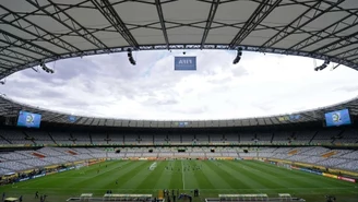 MŚ 2014 - burza zniszczyła część dachu stadionu w Belo Horizonte