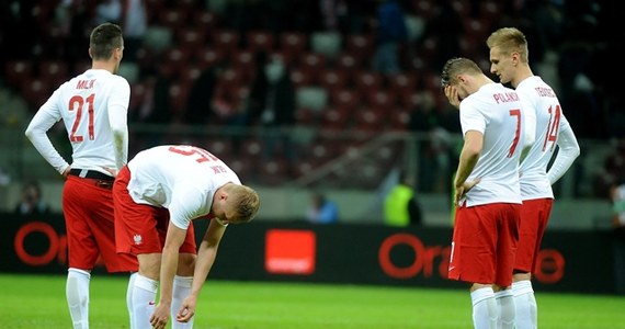 Polska przegrała ze Szkocją 0:1 (0:0) w towarzyskim meczu piłkarskim na Stadionie Narodowym w Warszawie. Gola w 77. minucie zdobył kapitan gości Scott Brown. Obie reprezentacje zmierzą się ze sobą również w eliminacjach Euro 2016.