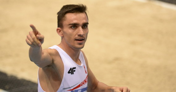 Adam Kszczot i Marcin Lewandowski wystąpią w niedzielnym finale biegu na 800 m w 15. halowych lekkoatletycznych mistrzostwach świata w Sopocie. 