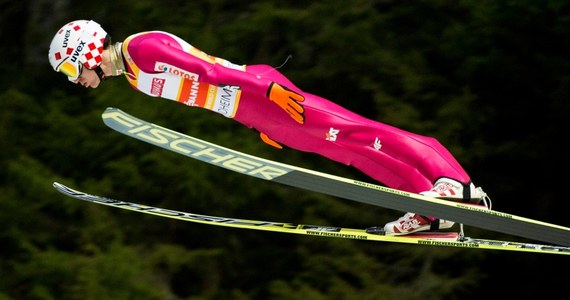 Kamil Stoch zajął dziewiąte miejsce w konkursie Pucharu Świata w skokach narciarskich w norweskim Trondheim. Zwyciężył Norweg Anders Bardal, drugi był Austriak Andreas Kofler, a trzeci Japończyk Noriaki Kasai.  