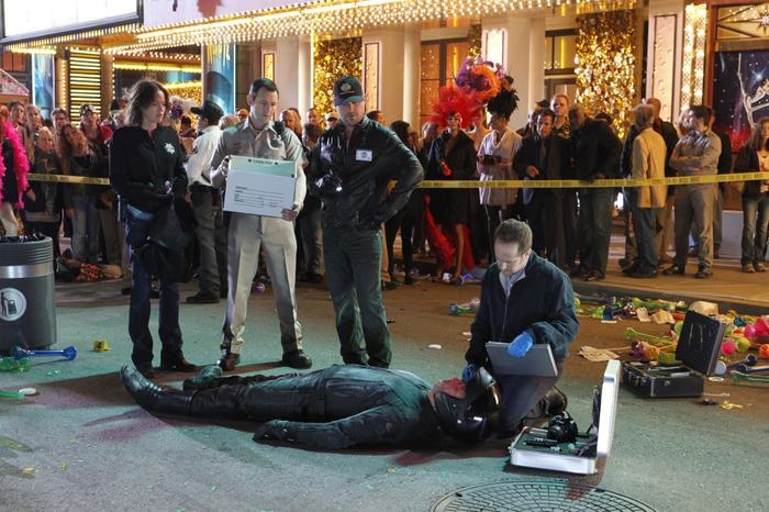 Zdjęcie ilustracyjne CSI: Kryminalne zagadki Las Vegas odcinek 2 "Bierz forsę i w nogi"