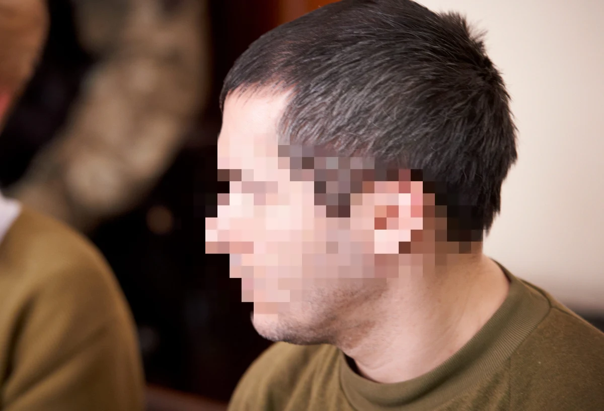 Samir S., Rosjanin podejrzany o zabójstwo w marcu ubiegłego roku trzyosobowej rodziny z Gdańska, jest zdrowy psychicznie. Taką opinię wydał zespół biegłych psychiatrów i psychologów. Oznacza to, że mężczyzna będzie mógł stanąć przed sądem. Do czerwca pozostanie w areszcie.