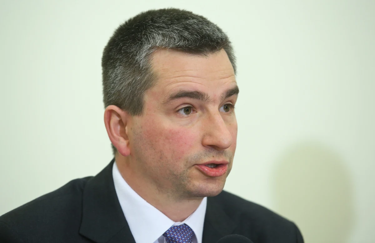 Będzie kolejna półtora roku łupienia Mazowsza przez ministra finansów. Mateusz Szczurek nie ma zamiaru odpuszczać województwu i dalej chce pobierać janosikowe. Nie zwraca przy tym uwagi na ostatni wyrok Trybunału Konstytucyjnego, który uznał ten podatek za niezgodny z prawem.