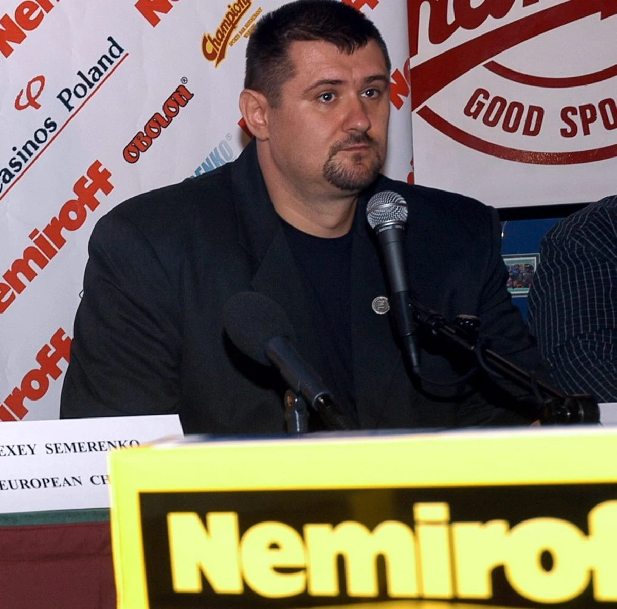 Gdański sąd uniewinnił Igora Mazurenkę. Mistrz świata w siłowaniu się na rękę odpowiadał za dwa napady z użyciem broni oraz usiłowania rozboju. Według sądu nie ma dowodów, które potwierdzałyby popełnienie przestępstw.