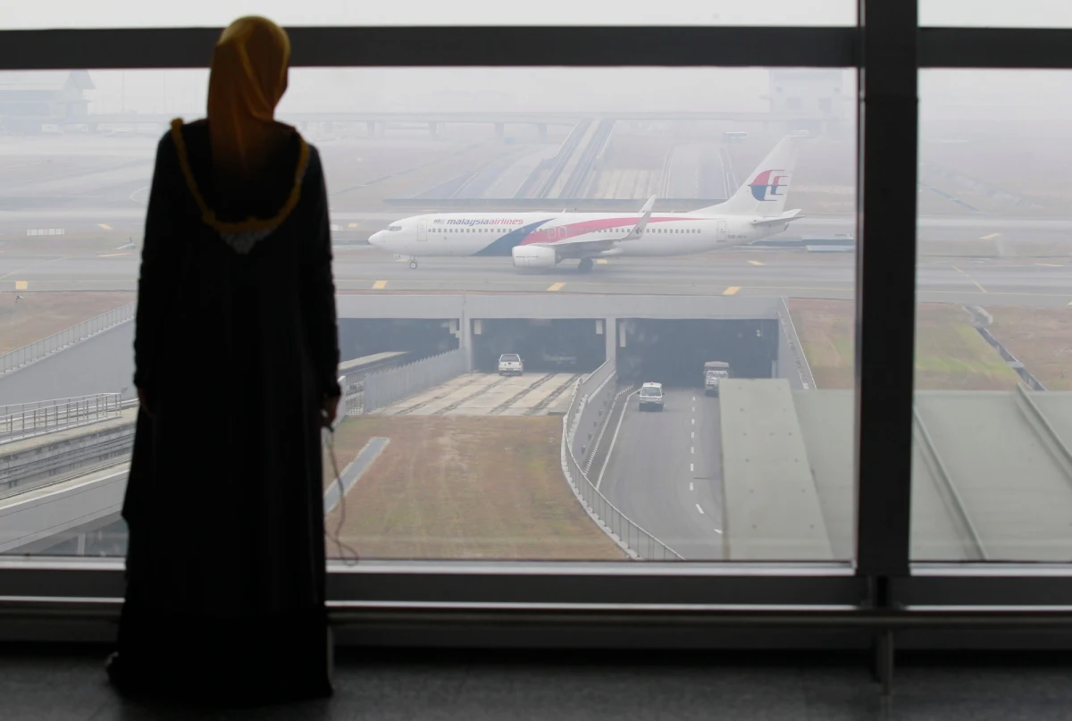 Kolejna teoria dotycząca tego, co stało się z zaginionym Boeingiem 777. Jak podaje agencja Reutera, maszyna mogła wylądować na jednej z wysp Oceanu Indyjskiego. Przedstawiciel wojska powiedział anonimowo telewizji ABC, że podejrzewa się, że samolot mógłby zostać użyty w jakimś celu później. 