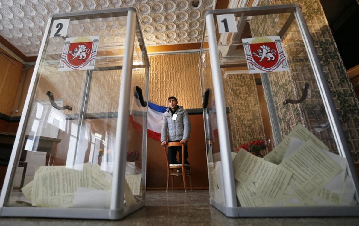 "95,5 proc. uczestników niedzielnego referendum na Krymie, uznawanego za nielegalne przez ukraińskie władze, opowiedziało się za przyłączeniem Krymu do Rosji" - oświadczył szef komisji Rady Najwyższej Krymu ds. referendum Michaił Małyszew po obliczeniu ponad 50 proc. głosów. Powiedział również, że frekwencja wyniosła 81,36 proc.  Zapraszamy do śledzenia naszej relacji na żywo. Zbieramy w niej reakcje i komentarze dotyczące głosowania na Ukrainie. 