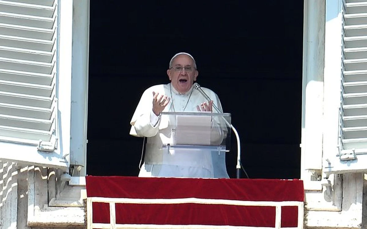 Dlaczego w Kościele jest tak silny opór wobec reform i zmian oraz stylu papieża Franciszka - to temat analizy znanego włoskiego historyka i działacza katolickiego Andrei Riccardiego. Zauważa on, że nie wszyscy cieszą się z obecnego papieża.