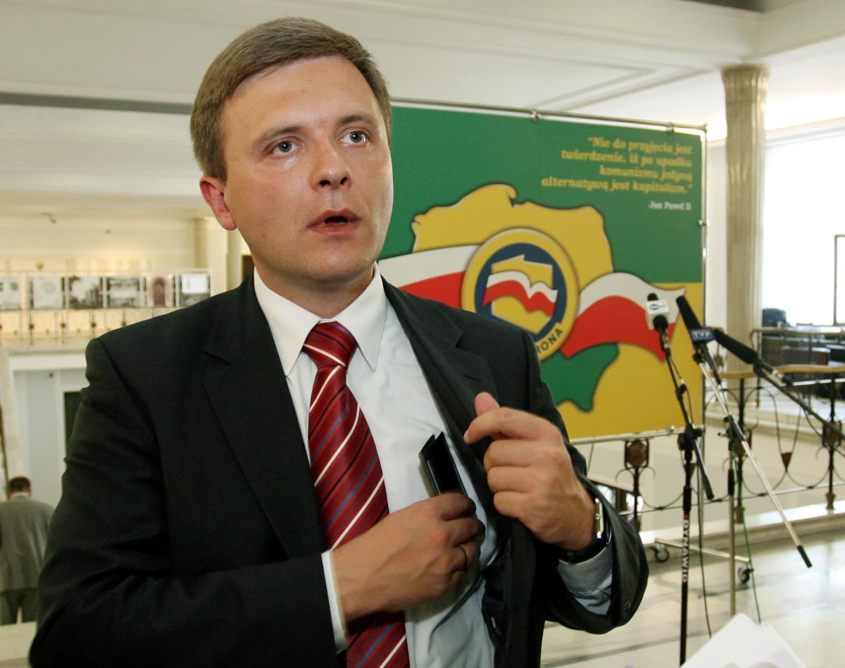 Gościem Konrada Piaseckiego w środowym Kontrwywiadzie RMF FM będzie były poseł Samoobrony Mateusz Piskorski. Polityk stanął ostatnio na czele grupy 130 „niezależnych obserwatorów” referendum na Krymie. 