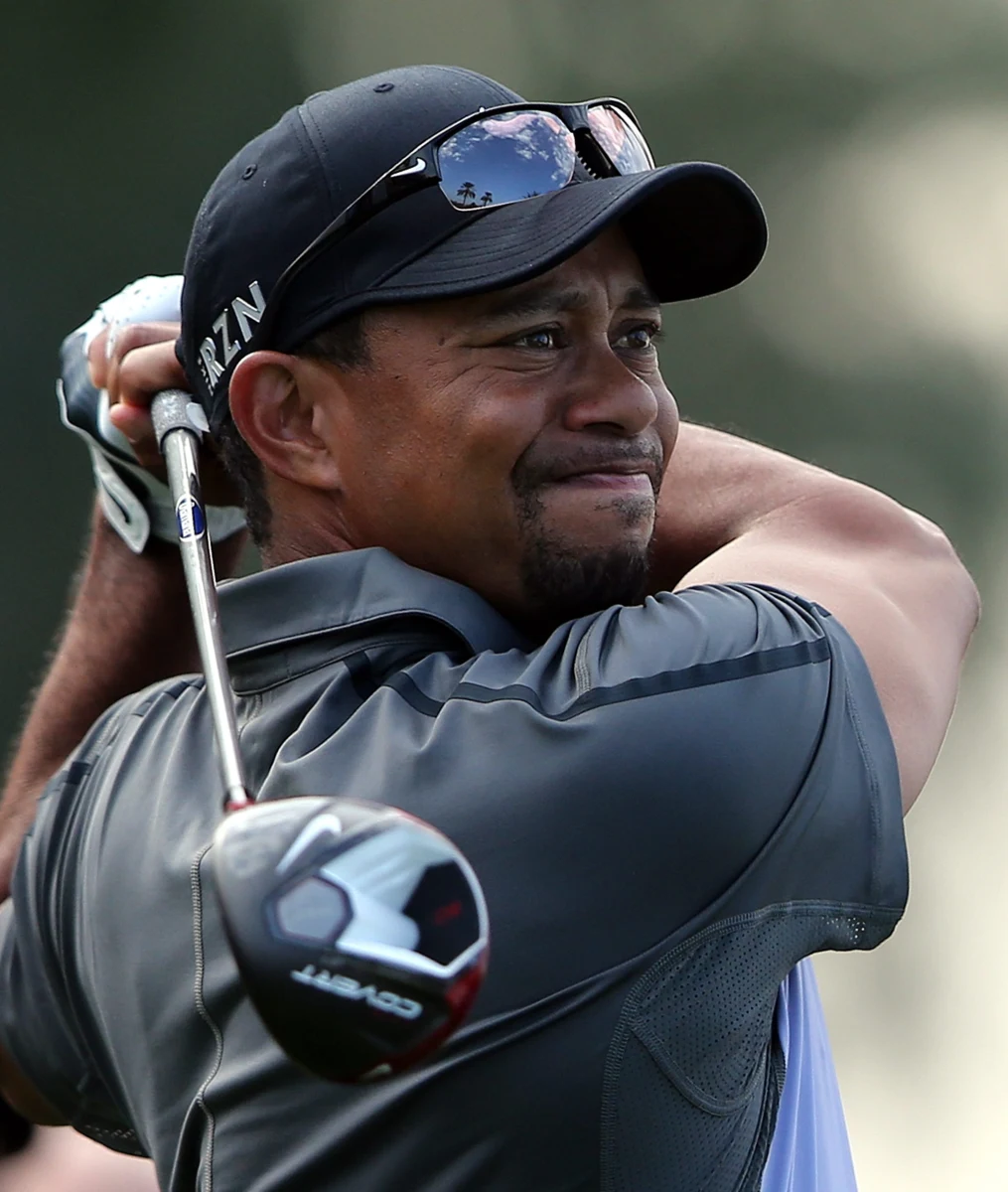 Ósmy zawodnik światowego rankingu golfistów Amerykanin Tiger Woods musi się liczyć z wezwaniem do sądu. Pozew złoży trafiony przez mistrza piłeczką w głowę austriacki turysta. 