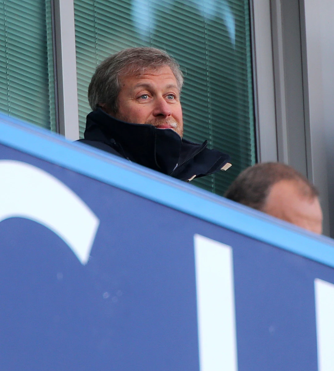 Rosyjska opozycja wezwała Wielką Brytanię do objęcia sankcjami właścicieli klubów piłkarskich angielskiej ekstraklasy. Autorem apelu jest jeden z liderów opozycji, były kandydat na burmistrza Moskwy, Aleksiej Nawalny. 