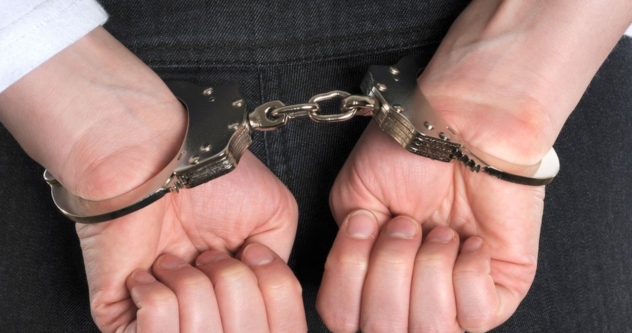 Oszukali 1500 osób, wyłudzili 75 mln złotych. Jest apel policji