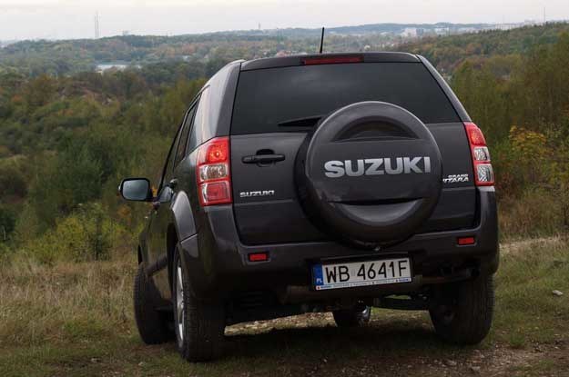 Suzuki Grand Vitara 5d 2.4 premium. Łowca przygód