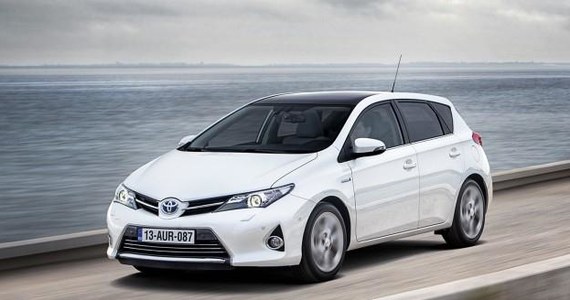 Nadjeżdża nowa Toyota Auris Hybrid Motoryzacja w INTERIA.PL