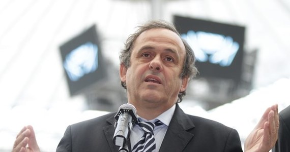 Przewodniczący UEFA Michael Platini w jednym z wywiadów przyznał, że tylko on może rywalizować o stanowisko w FIFA z 78-letnim szwajcarskim działaczem Seppem Blatterem, który piastuje to stanowisko już od 1998 roku.