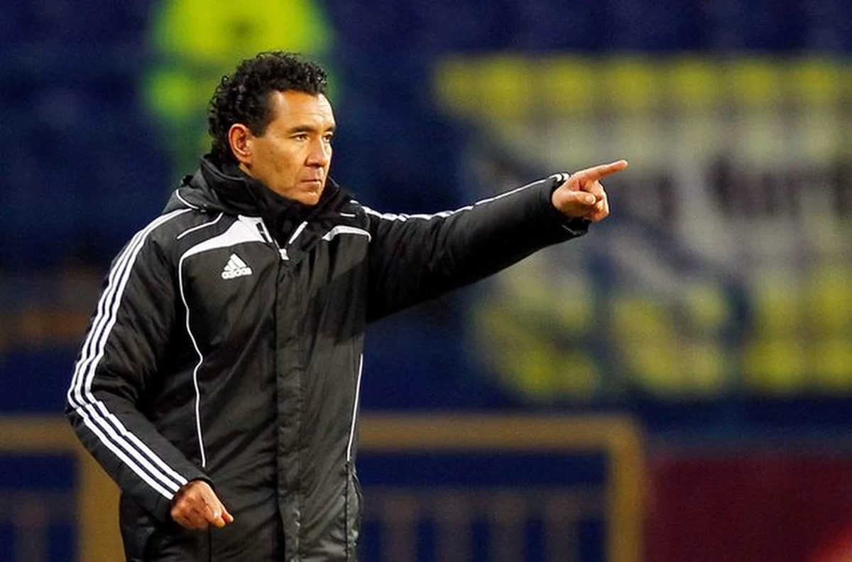 Holender Ricardo Moniz został nowym trenerem Lechii Gdańsk. 50-letni szkoleniowiec, który ostatnio pracował w Ferencvarosie Budapeszt, zastąpił zwolnionego w środę Michała Probierza.
