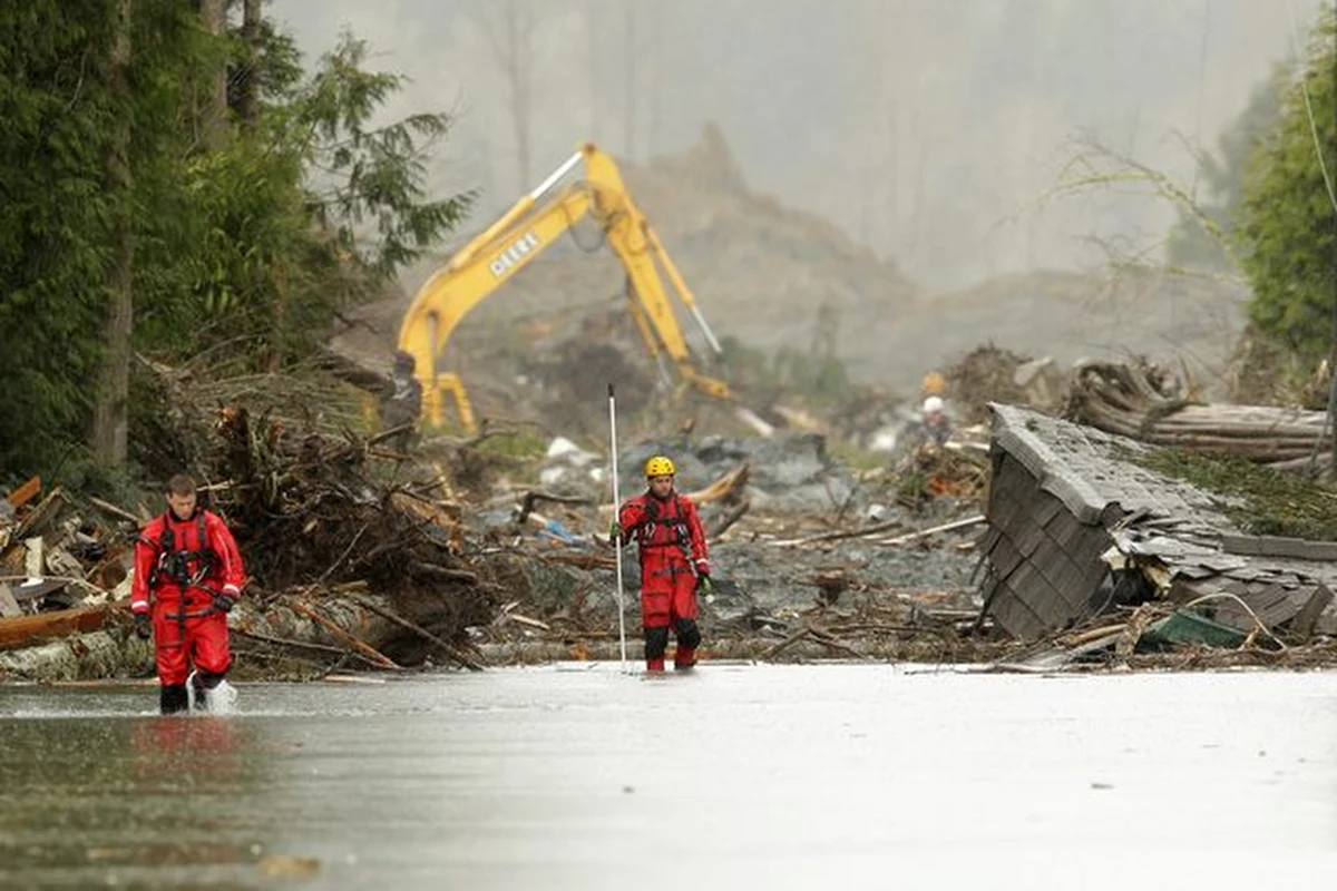 21 ofiar śmiertelnych i 30 zaginionych -  to najnowszy bilans lawiny błotnej, która osiem dni temu zeszła na osadę Oso w stanie Waszyngton, w północno-zachodniej części USA. Jak  poinformowały lokalne władze,  w ostatnich kilkunastu godzinach znaleziono trzy ciała.  