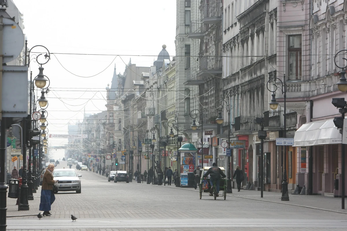 Trwają przesłuchania uczestników wczorajszej szarpaniny w centrum Łodzi. Doszło tam do przepychanek amerykańskich żołnierzy i grupy Polaków. Wszyscy uczestnicy zajścia byli pod wpływem alkoholu.