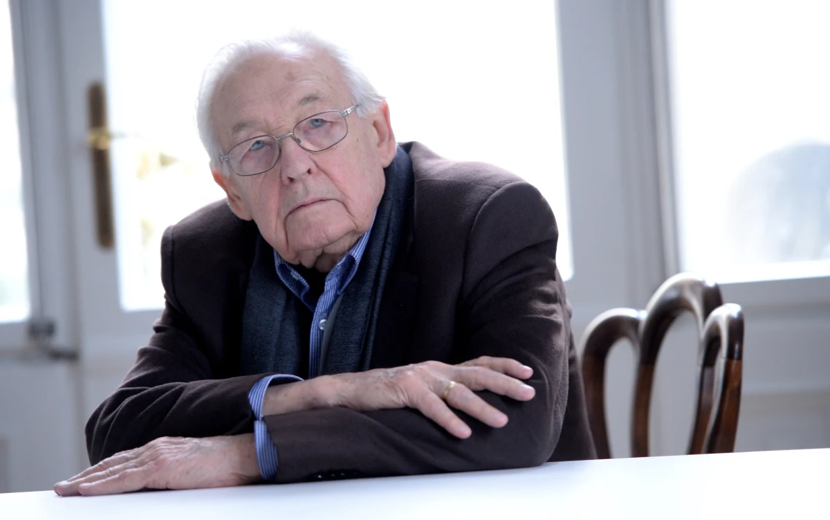 Jak powstawał „Wałęsa. Człowiek z nadziei”? Co było największym wyzwaniem przy tworzeniu filmu o legendarnym przywódcy „Solidarności”? Na te i wiele innych pytań z pewnością odpowie Andrzej Wajda podczas mistrzowskiego wykładu na festiwalu Off Plus Camera. Krakowskie święto kina niezależnego rusza już 2 maja. 