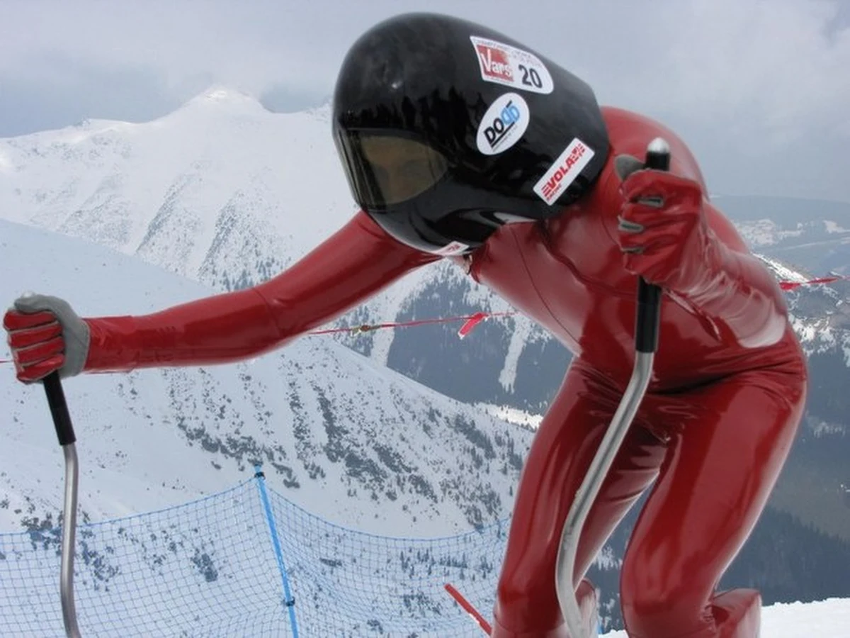 "Nie potrafię tego porównać z niczym innym. Może z jakimiś urządzeniami w lunaparku. Hamowanie przy 238 km/h było czymś potwornym. Zderzyłem się jakby ze ścianą i bardzo trudno mi było wyhamować. Przy 242 km/h już było dużo łatwiej. Może ze względu na warunki" - mówi w rozmowie z reporterem RMF FM Maciejem Pałahickim Jędrzej Dobrowolski. Polak pojechał 31 marca z prędkością 242,261 km/h w zawodach Speed Masters we francuskim Vars i pobił własny rekord Polski w speed ski. W najbliższą sobotę będzie można go spotkać na Kasprowym Wierchu. 