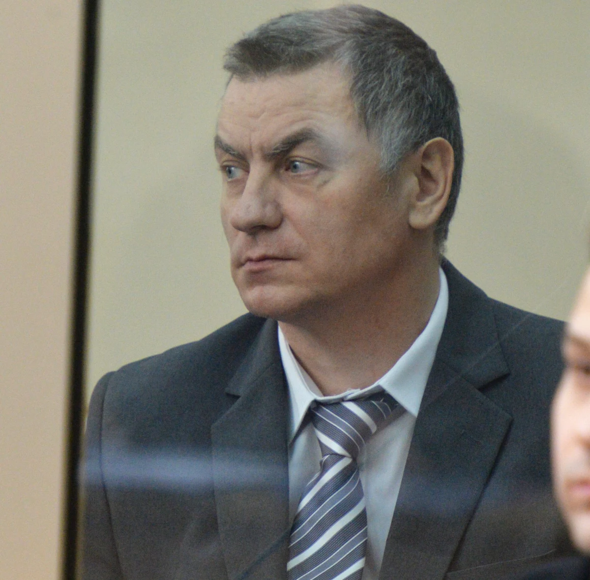 Pracownicy Uniwersytetu Rolniczego, w którym pracował odpowiadający za przygotowywanie zamachu na Sejm Brunon Kwiecień, zeznawali dziś przed krakowskim sądem. Charakteryzowali Kwietnia jako osobę konfliktową, drażliwą na swym punkcie i łatwo wpadającą w gniew. Mówili też, że jego podejście do programu zajęć doprowadzało do konfliktów ze studentami. 