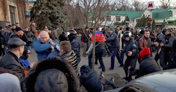 Około 70 osób zatrzymano w Charkowie, na wschodzie Ukrainy, w ramach operacji antyterrorystycznej wymierzonej w separatystów prorosyjskich. Zaatakowali oni siedzibę miejscowej administracji obwodowej - poinformowało ukraińskie Ministerstwo Spraw Wewnętrznych. 