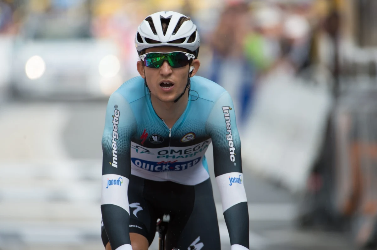 Michał Kwiatkowski (Omega Pharma-Quick Step) zajął trzecie miejsce na drugim etapie wyścigu Dookoła Kraju Basków. Na najniższym stopniu podium stanął także wczoraj. Polak zajmuje trzecie miejsce w klasyfikacji generalnej. Etap z metą w miejscowości Dantxarinea wygrał jego kolega z zespołu, Niemiec Tony Martin.