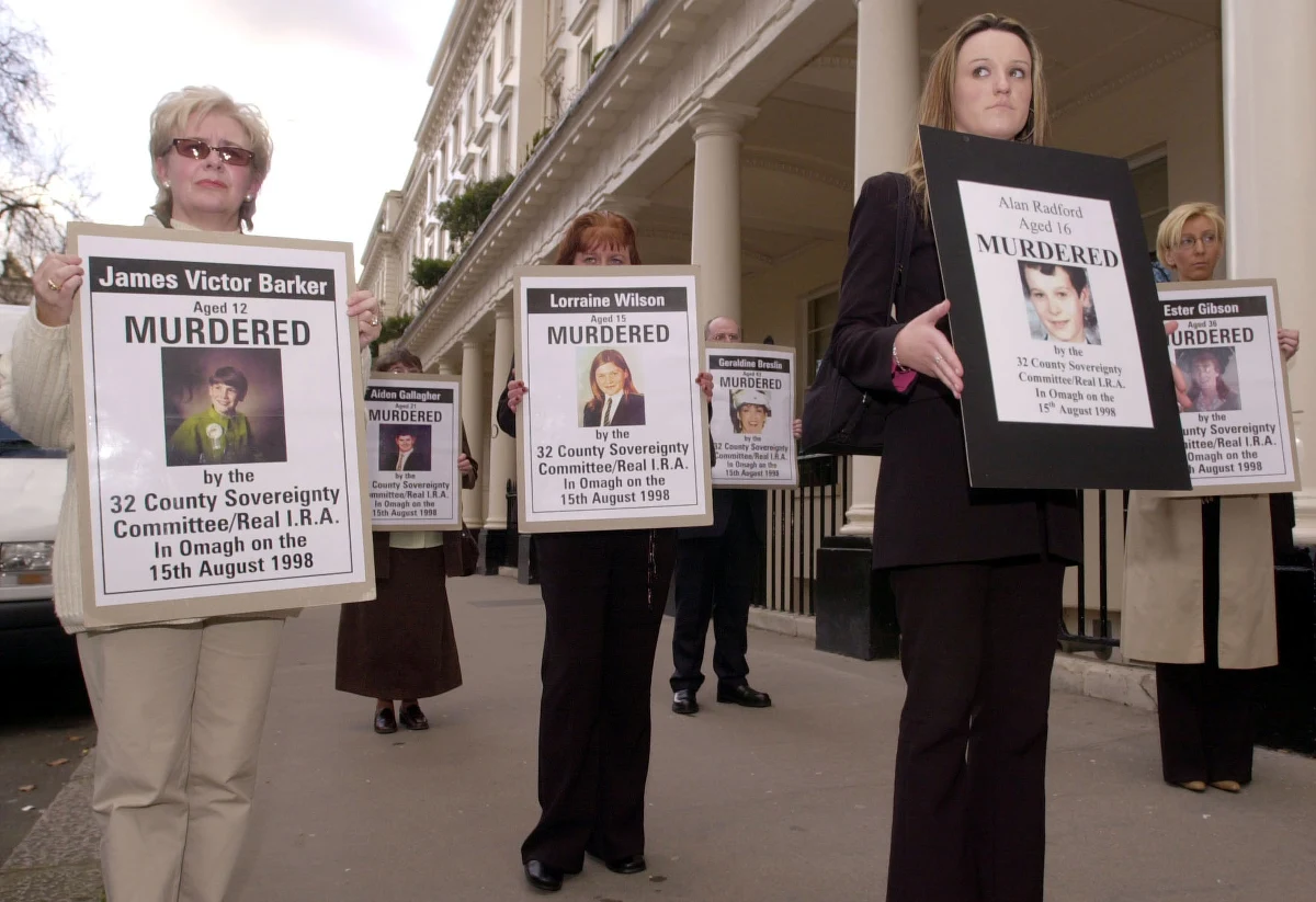 Blisko 16 lat po krwawym zamachu bombowym w północnoirlandzkim Omagh w stan oskarżenia postawiony został 43-letni mężczyzna. Jak poinformowała policja, oskarżono go o 29-krotne zabójstwo.    
