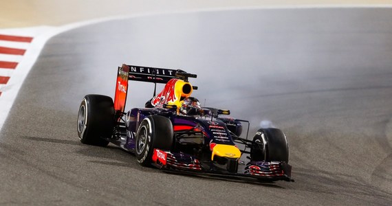 Czterokrotny mistrz świata Formuły 1 Niemiec Sebastian Vettel z teamu Red Bull nie jest zadowolony ze swojego bolidu. Przyznał, że przed pierwszym wyścigiem w Europie - zaplanowanym na 11 maja w Hiszpanii - silnik Renault w jego bolidzie musi zostać poprawiony. "Obecnie nie możemy się równać z Mercedesem" - stwierdził.