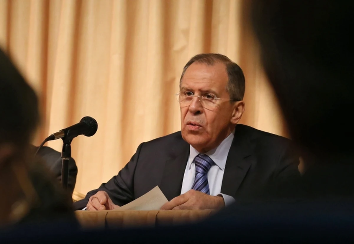 Minister spraw zagranicznych Rosji Siergiej Ławrow zaapelował o prawne gwarancje neutralności Ukrainy. Oświadczył też, że Moskwa jest gotowa do rozmów "czwórki" USA-Rosja-UE-Ukraina, w tym na temat tranzytu gazu przez Ukrainę. 