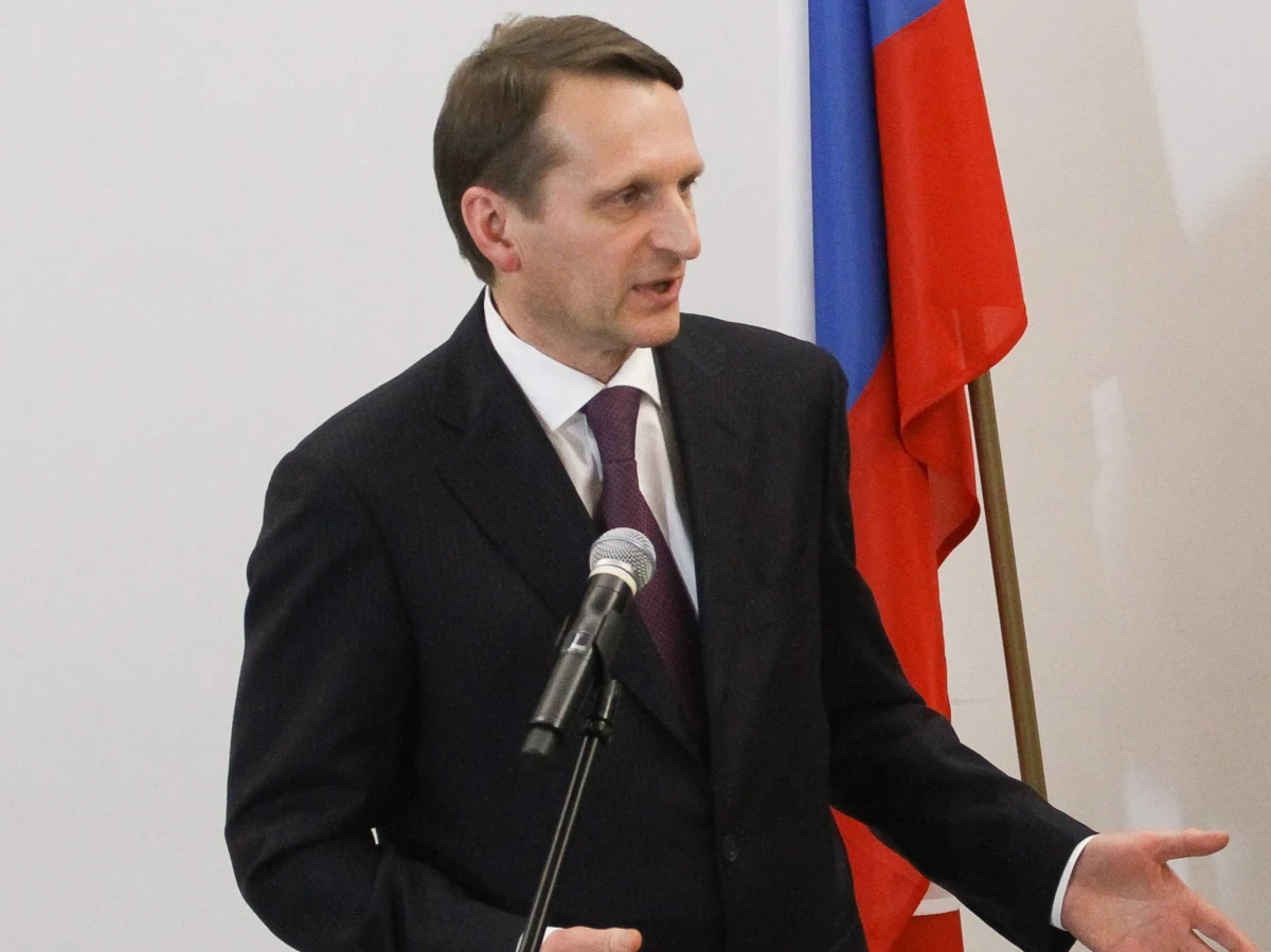 Moskwa zagrała UE na nosie i ośmieszyła Francję - tak wiele nadsekwańskich mediów komentuje przyjazd do Paryża przewodniczącego Dumy Państwowej Federacji Rosyjskiej. Siergiej Naryszkin - w ramach unijnych sankcji po aneksji Krymu przez Rosję – ma zakaz wstępu na terytorium UE.