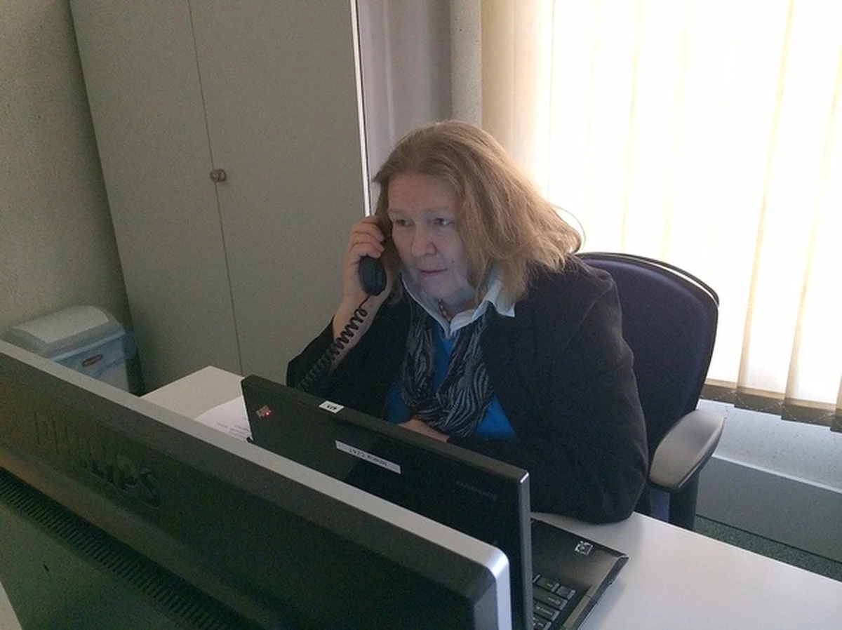 "Uczniowie w przerwie świątecznej przed egzaminem gimnazjalnym mogą sobie wybrać dwa dni z pięciu wolnych i coś sobie powtórzyć, ale tylko dla swojej własnej satysfakcji i absolutnie się nie uczyć. Powinni sporo się ruszać, dobrze zjeść i przede wszystkim wyspać się za wszystkie czasy" - mówi w rozmowie z reporterem RMF FM psycholog Elżbieta Hejmo ze Społecznego Gimnazjum nr 7 w Krakowie. Jej zdaniem nie należy motywować dzieci nagrodami. "Wystarczającą nagrodą będzie dostanie się do dobrej szkoły" - zaznacza.