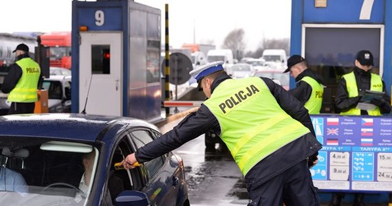 W związku ze Świętami Wielkanocnymi policja apeluje o szczególną ostrożność i zapowiada wzmożone kontrole na drogach - donosi "Gazeta Polska Codziennie".
