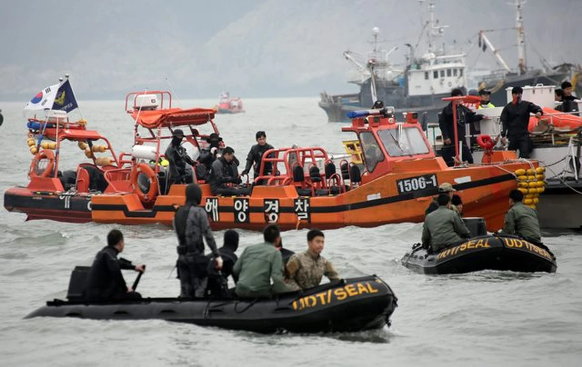 Prezydent Korei Południowej Pak Kyn Hie (Park Geun Hie) porównała do morderstwa działania załogi promu Sewol, który w ubiegłym tygodniu zatonął w morzu z setkami osób na pokładzie.
