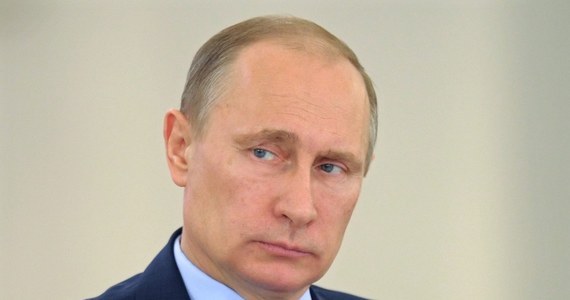 Władimir Putin podpisał ustawę o uproszczonych zasadach przyznawania rosyjskiego obywatelstwa mieszkańcom byłych republik radzieckich i terenów dawnego Imperium Rosyjskiego, które obecnie znajdują się w granicach Federacji Rosyjskiej. Warunkiem ubiegania się o paszport jest znajomość języka rosyjskiego i używanie go na co dzień.