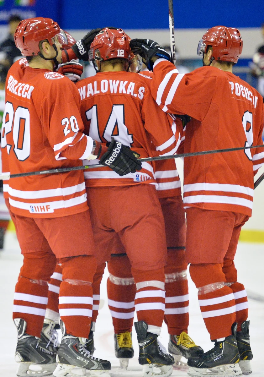 Polacy pokonali Litwinów 3:2 (1:0, 1:1, 1:1) w swoim drugim występie w mistrzostwach świata Dywizji IB w hokeju na lodzie. Zwycięzca turnieju awansuje na zaplecze Elity.