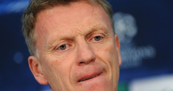 David Moyes został zwolniony z posady menedżera Manchesteru United. Prowadził zespół z Old Trafford przez zaledwie 10 miesięcy. Objął go po sir Aleksie Fergusonie, który po zakończeniu ubiegłego sezonu przeszedł na trenerską emeryturę. O zwolnieniu Moyesa zdecydowała niedzielna porażka 0:2 z Evertonem.